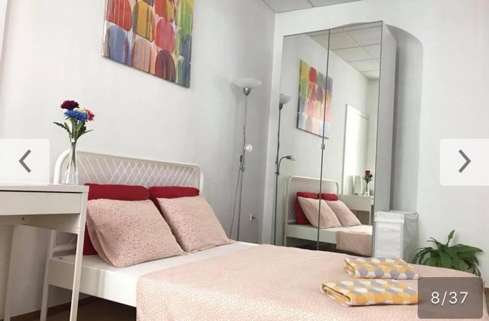Astoria Metro Apartment Budapest Bagian luar foto